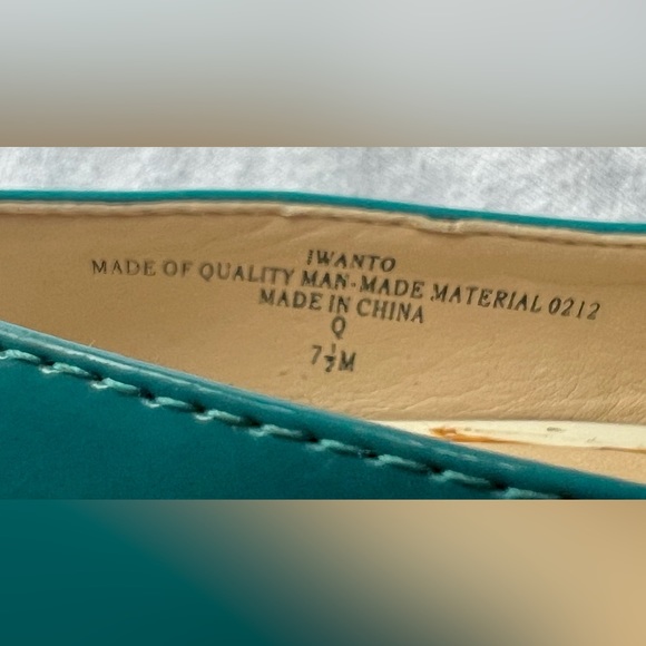 Nine West Heels EUC size 7.5, Turquoise, Yellow & White - Picture 5 of 8